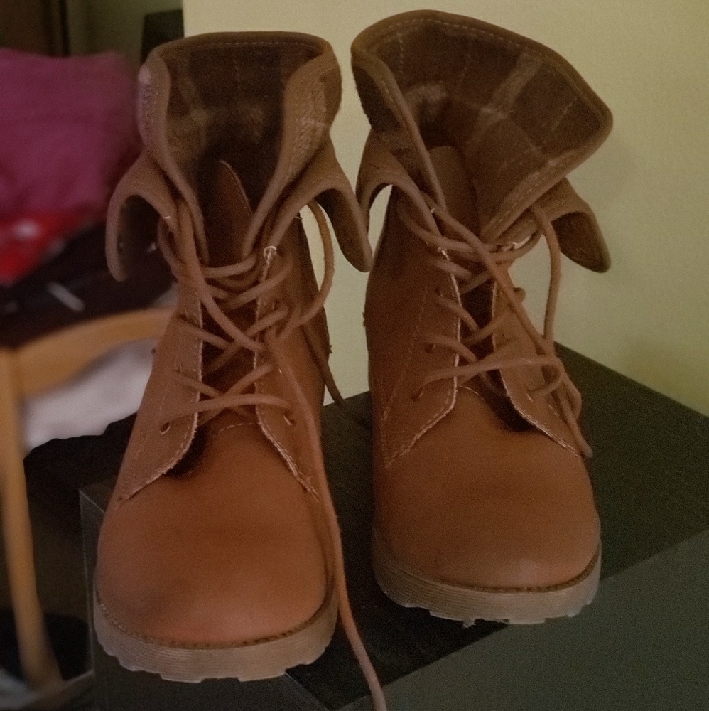 Rock and Candy booties